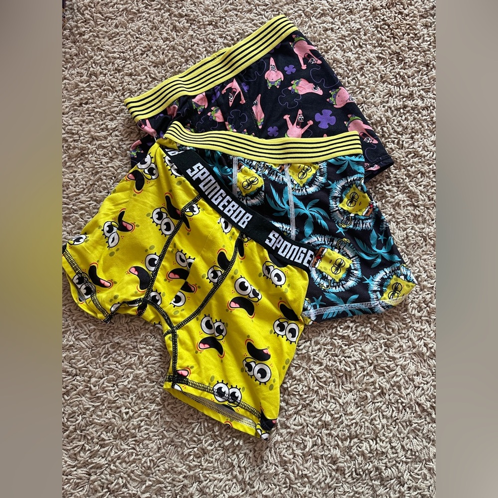 Boys SpongeBob Boxer Briefs Size M (8) – 3 Pack – Excellent Condition